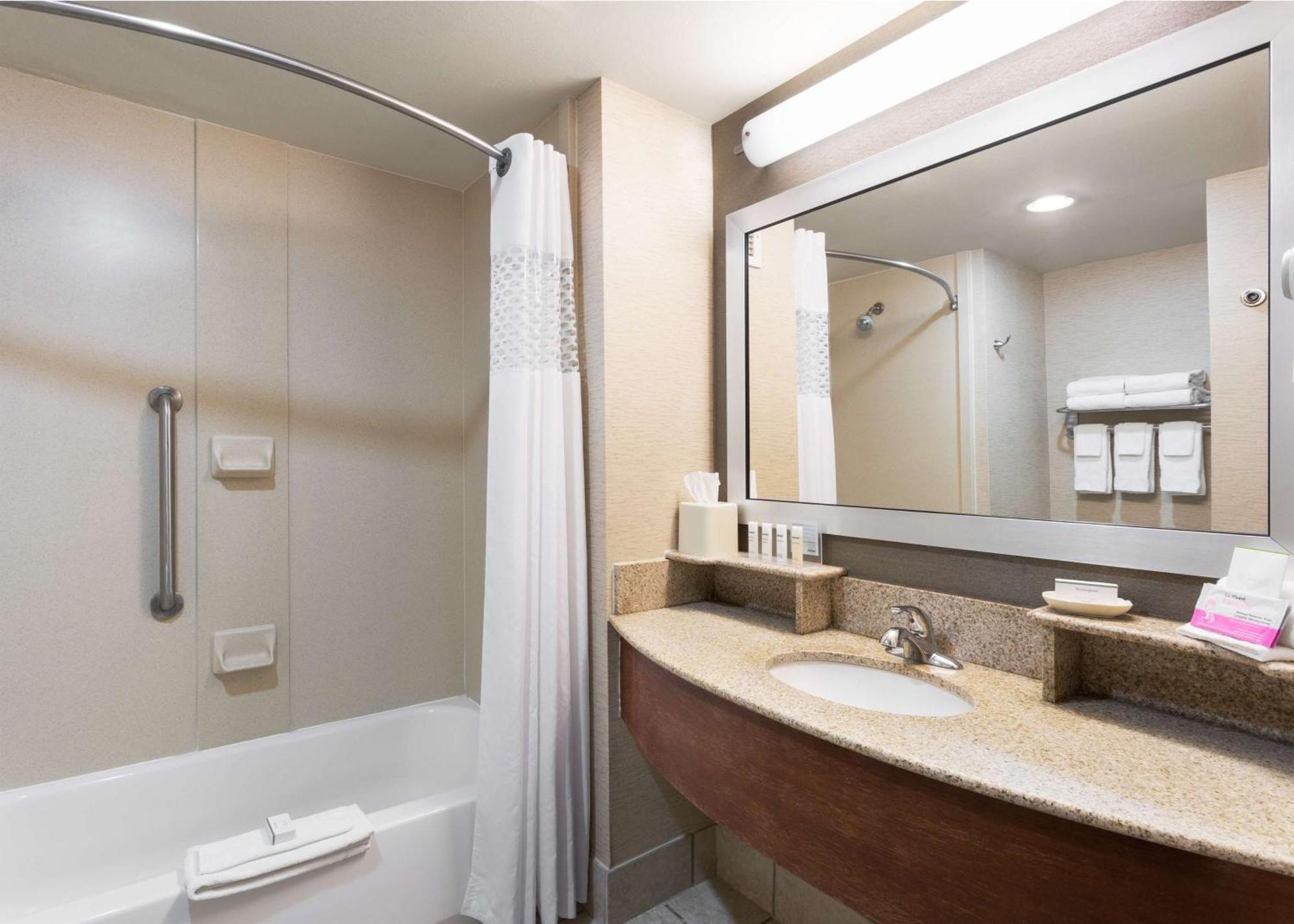 Hampton Inn By Hilton אודסה מראה חיצוני תמונה